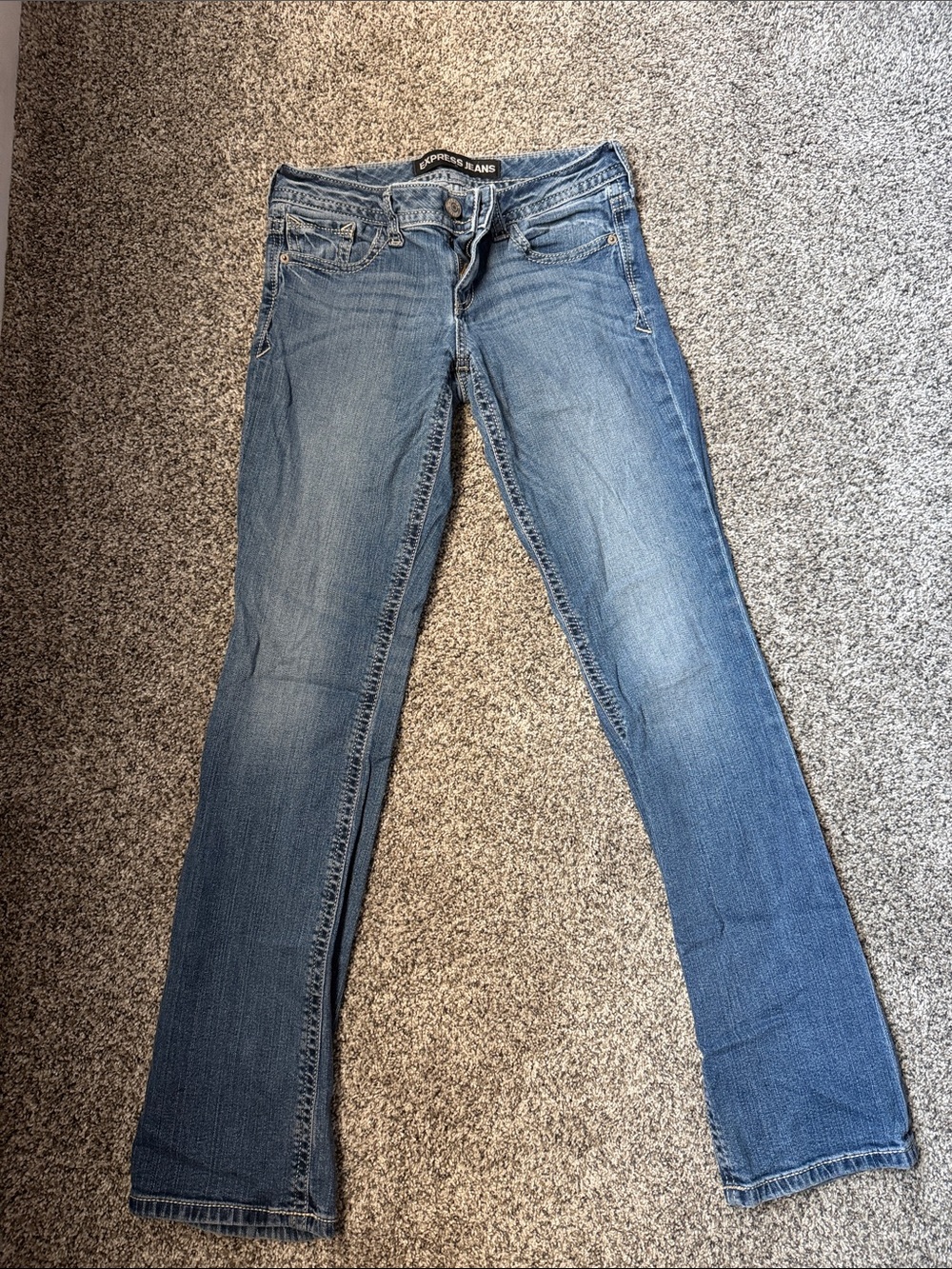 Express Women's Barely Bootcut Jeans in Medium Blue Wash 2R Low Rise
